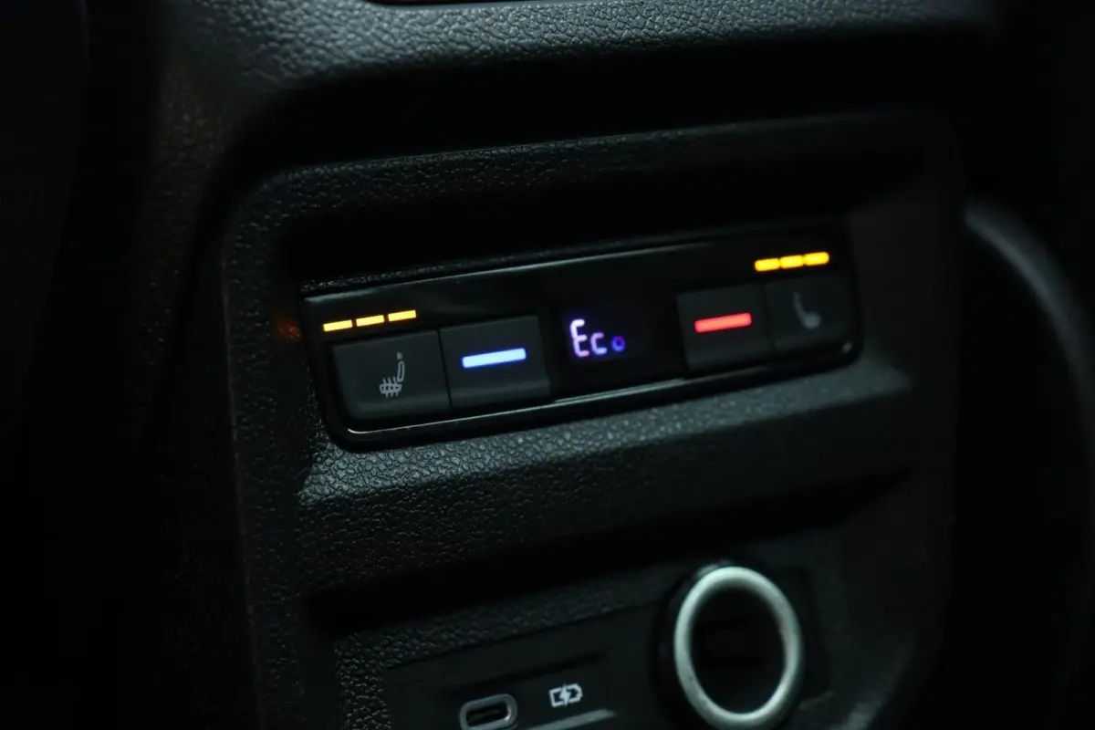 1.4 TSI e-Hybrid FR / 245PK / Vol Opties! / Virtual Cockpit / 360 Camera / Pano / LED / 20"!