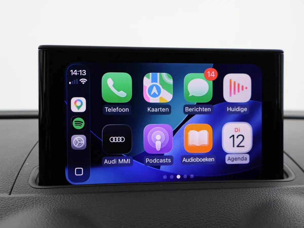 40 TFSI 190 PK S-TONIC AUT. DESIGN PRO LINE *COSMOSBLAUW METALLIC* + CARPLAY | STOEL/STUURVERW. | 18 INCH