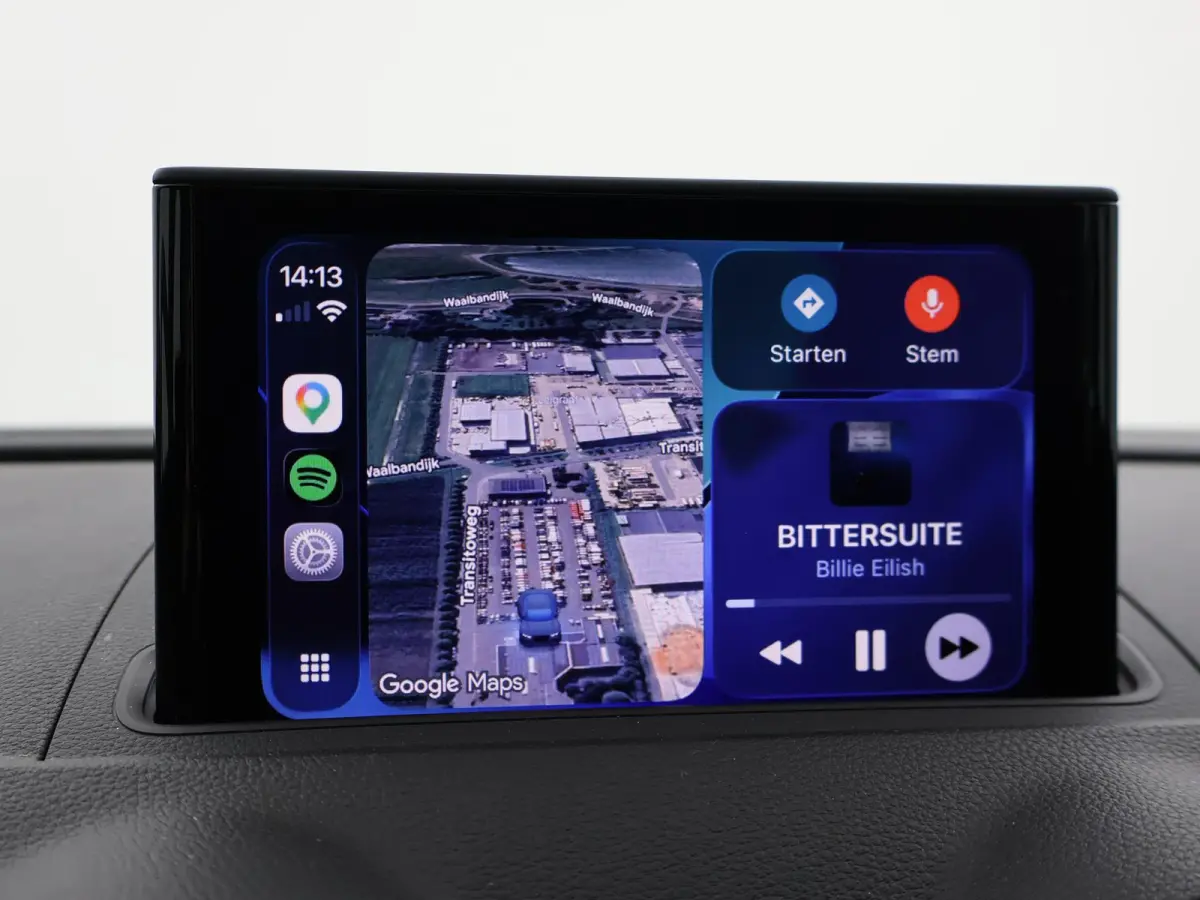 40 TFSI 190 PK S-TONIC AUT. DESIGN PRO LINE *COSMOSBLAUW METALLIC* + CARPLAY | STOEL/STUURVERW. | 18 INCH