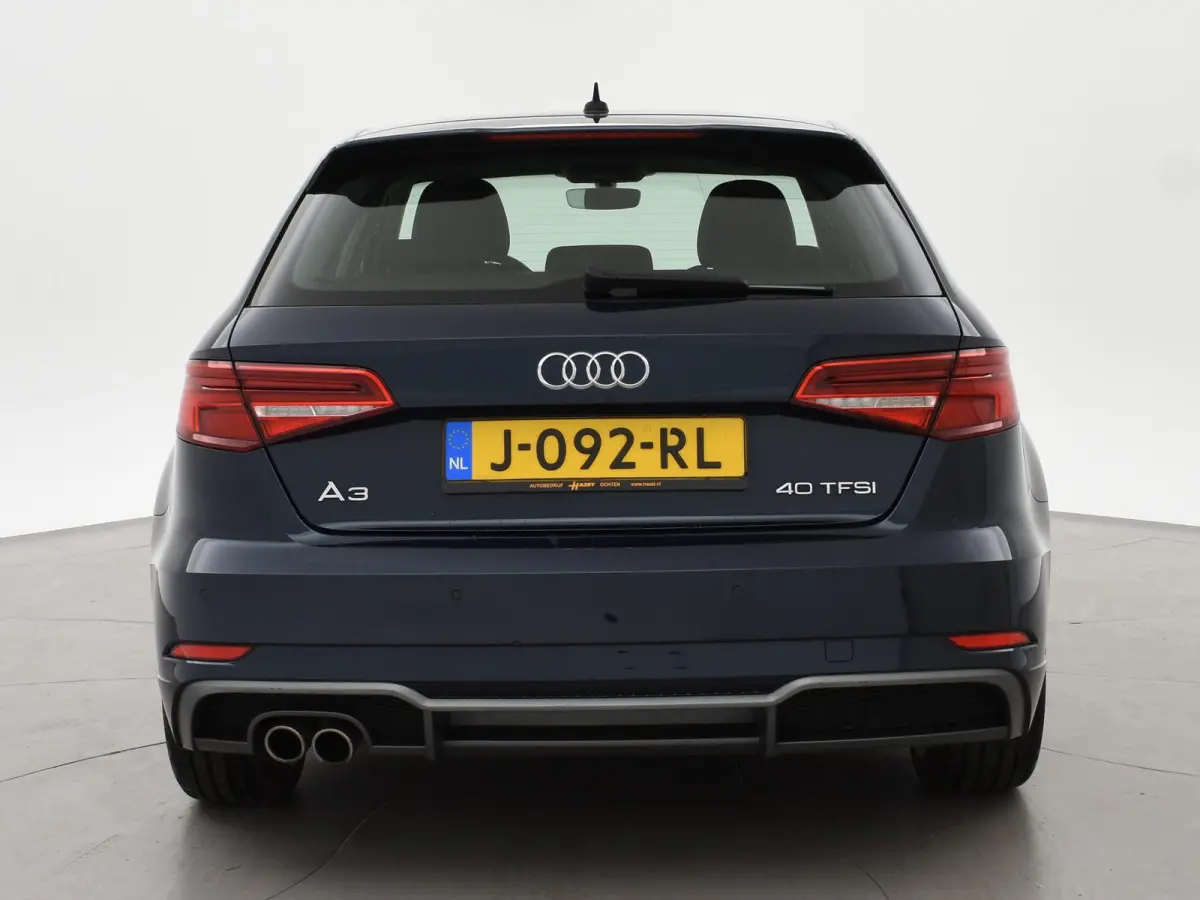 40 TFSI 190 PK S-TONIC AUT. DESIGN PRO LINE *COSMOSBLAUW METALLIC* + CARPLAY | STOEL/STUURVERW. | 18 INCH
