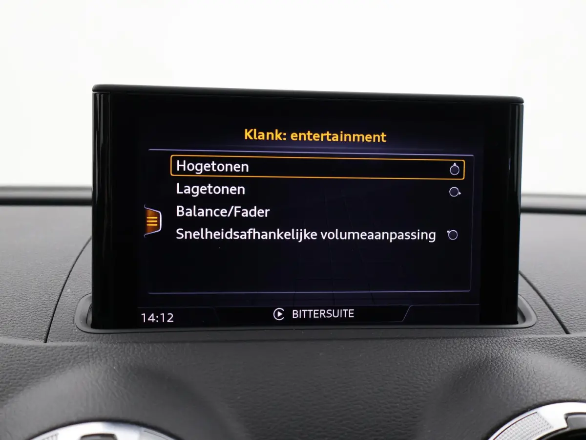 40 TFSI 190 PK S-TONIC AUT. DESIGN PRO LINE *COSMOSBLAUW METALLIC* + CARPLAY | STOEL/STUURVERW. | 18 INCH