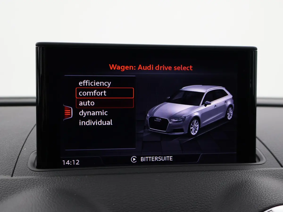 40 TFSI 190 PK S-TONIC AUT. DESIGN PRO LINE *COSMOSBLAUW METALLIC* + CARPLAY | STOEL/STUURVERW. | 18 INCH