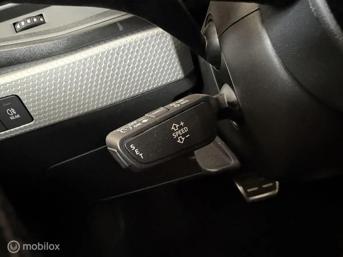30 TFSI 3X S-LINE Black Edition