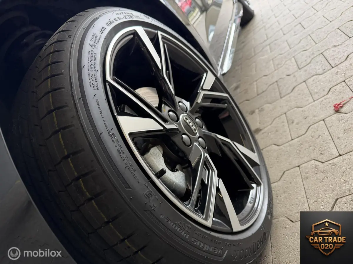 30 TFSI 3X S-LINE Black Edition