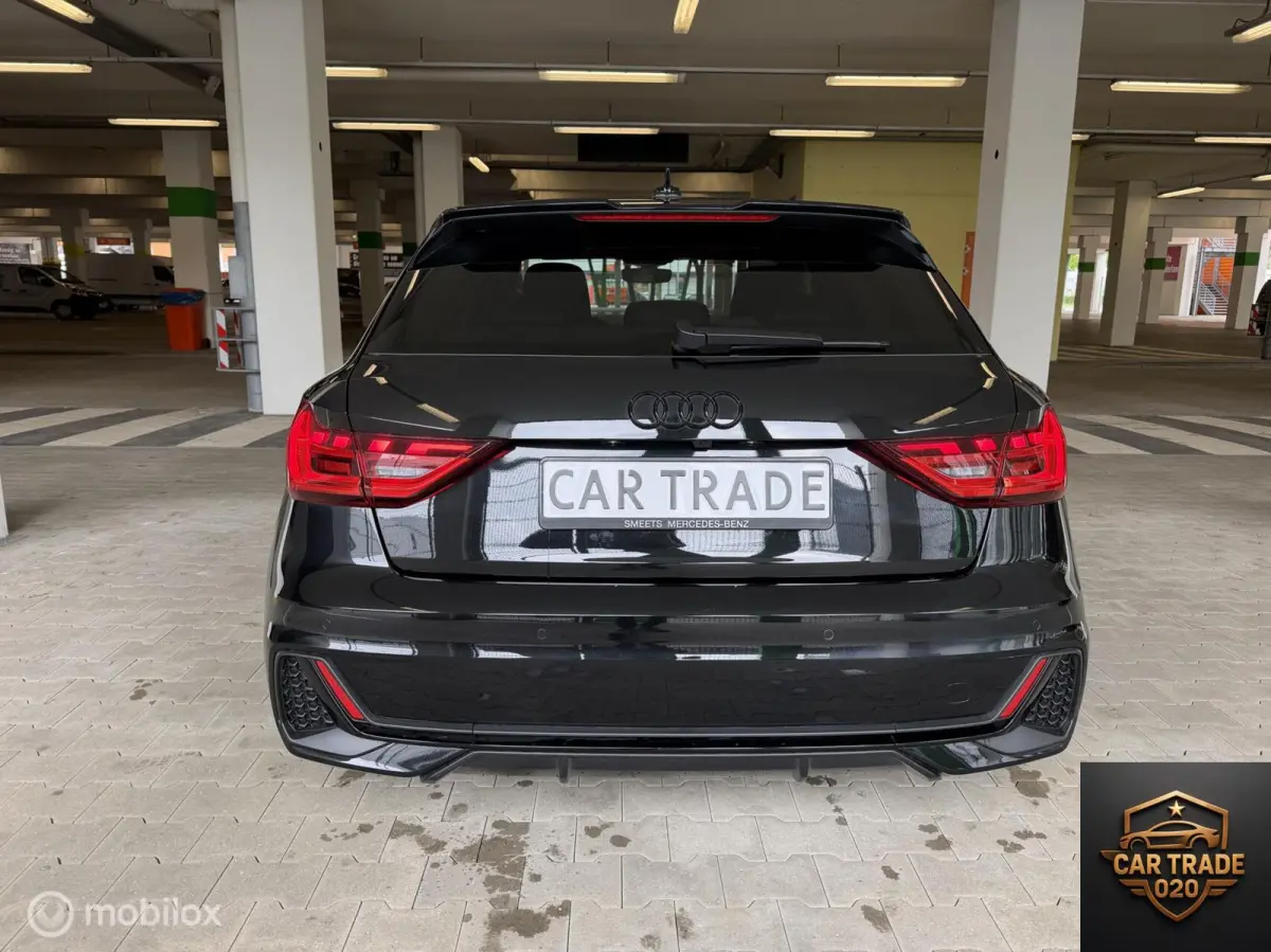 30 TFSI 3X S-LINE Black Edition