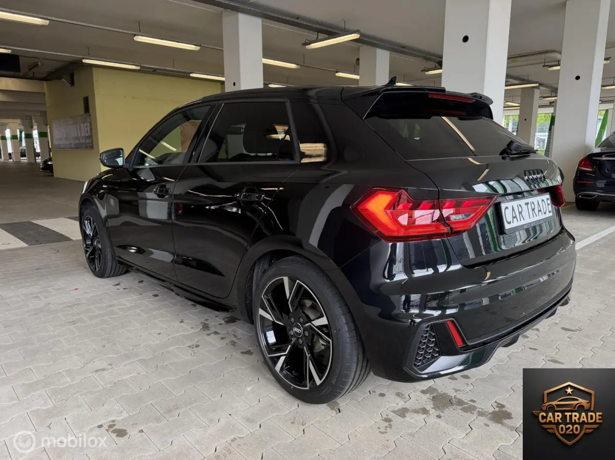 30 TFSI 3X S-LINE Black Edition
