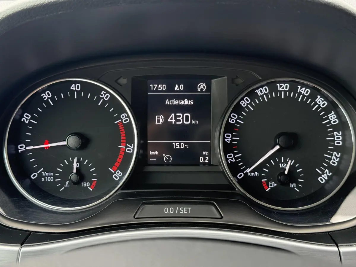1.0 TSI Drive Navi|Clima|Cruise|PDC|LM Velgen|N.A.P|APK tot 01-2027