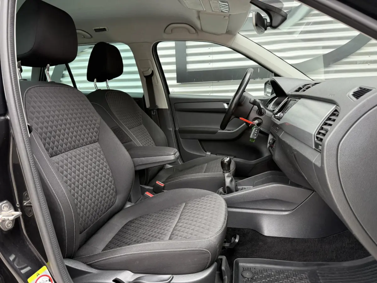 1.0 TSI Drive Navi|Clima|Cruise|PDC|LM Velgen|N.A.P|APK tot 01-2027