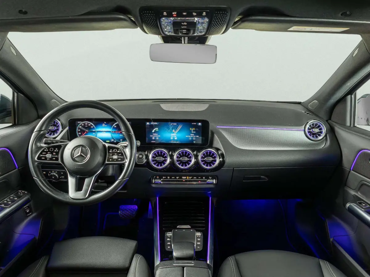 250 Business Solution Luxury 67 kWh | Panorama dak
