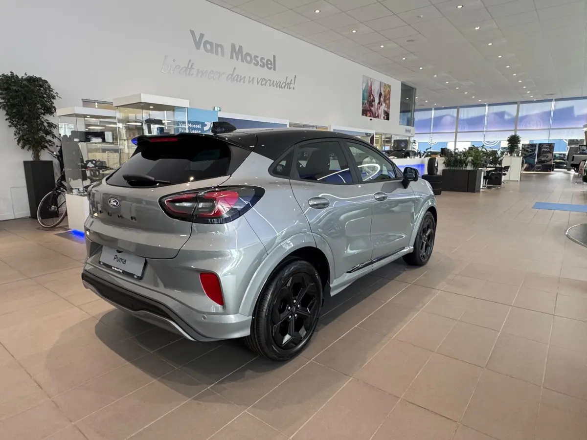 1.0 EcoBoost BlueCruise Edition | 155pk | 360 Camera | Dodehoekdetectie | Adaptive Cruise Ctrl. | Verwarmbare Voorstoelen/Stuurwiel/Voorruit | Matrix LED koplampen | Keyless Entry |