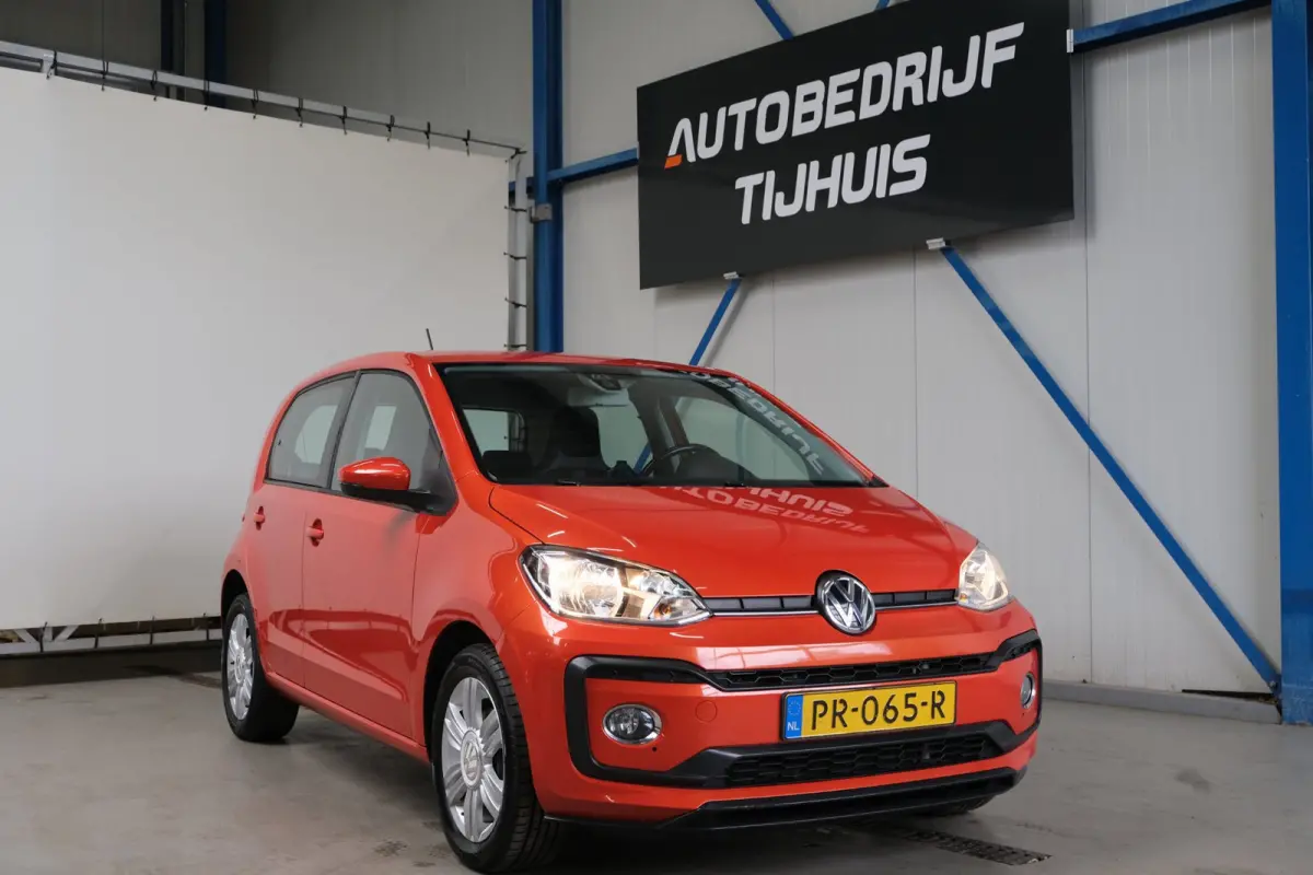 Up! 1.0 TSI BMT high up! - N.A.P. Airco, Cruise, Stoelverwarming, Camera.