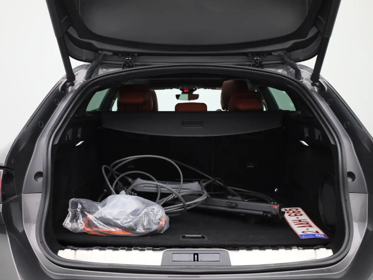 1.6 Hybrid 225 e-EAT8 GT | PANORAMADAK | ACHTERUITRIJCAMERA | ELEKTRISCHE KOFFERKLEP | LEDEREN BEKLEDING | STOELVERWARMING |