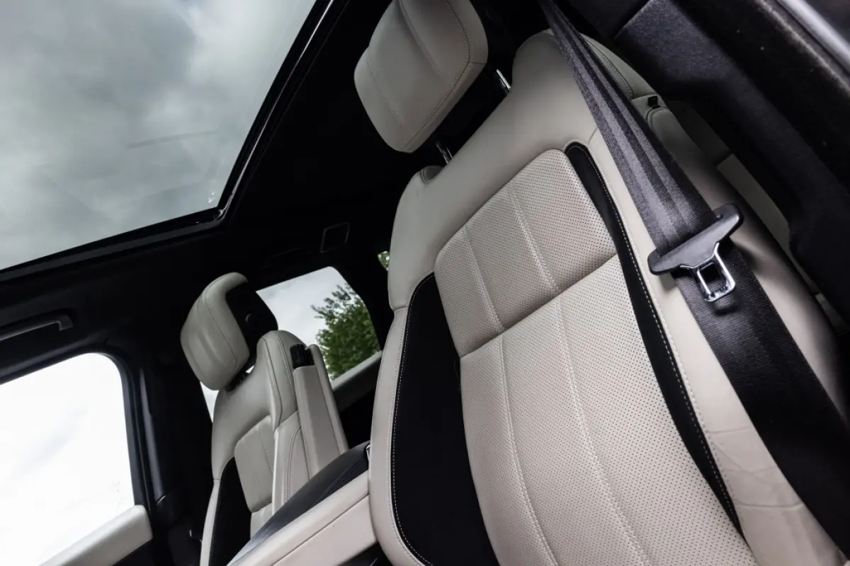 P400e HSE | Pano | Leder |