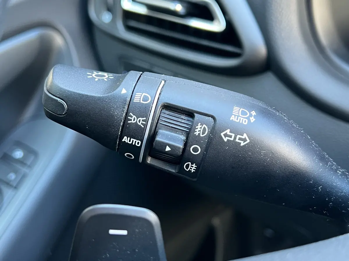 1.6 T-GDi Premium Automaat | Camera | Carplay | Climate controle | Lederen bekleding | Bestuurdersstoel met geheugen | Dodehoek detectie | Draadloos laden | Full LED | Keyless entry | Stoelv