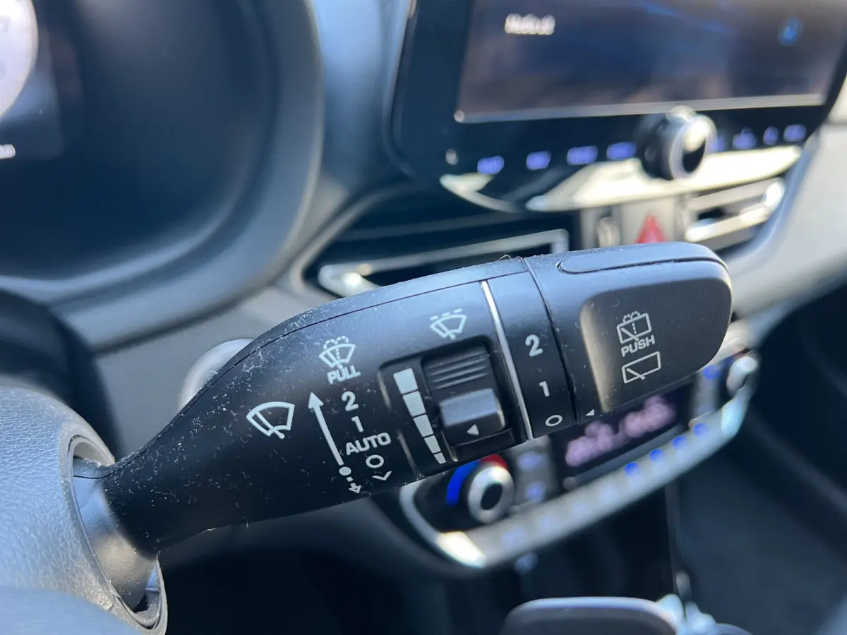 1.6 T-GDi Premium Automaat | Camera | Carplay | Climate controle | Lederen bekleding | Bestuurdersstoel met geheugen | Dodehoek detectie | Draadloos laden | Full LED | Keyless entry | Stoelv