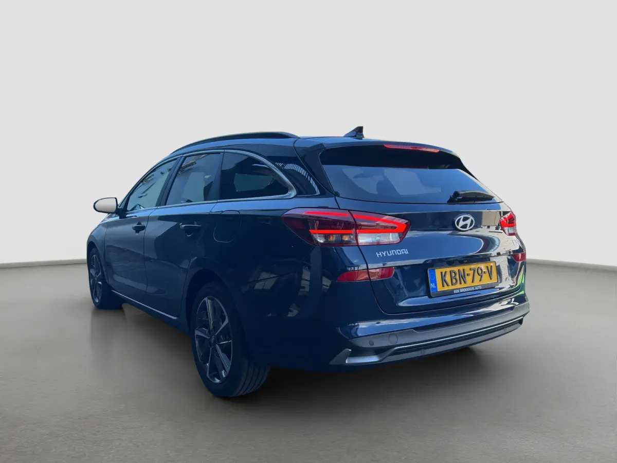 1.6 T-GDi Premium Automaat | Camera | Carplay | Climate controle | Lederen bekleding | Bestuurdersstoel met geheugen | Dodehoek detectie | Draadloos laden | Full LED | Keyless entry | Stoelv
