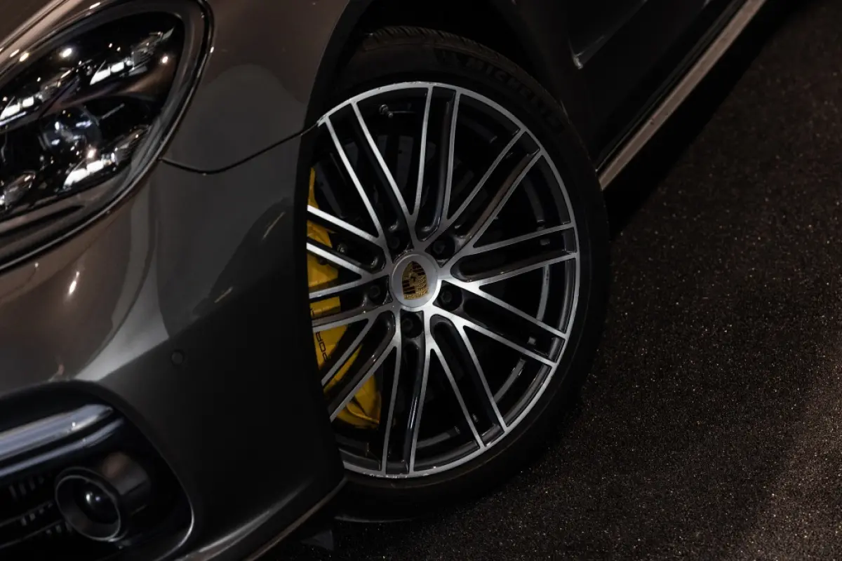 4.0 Turbo | 4WD | Softclose | Pano