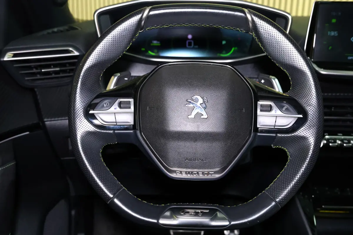 1.2 PureTech GT AVM AUTOMAAT PANODAK NAVI LANE DAB CLIMA "23