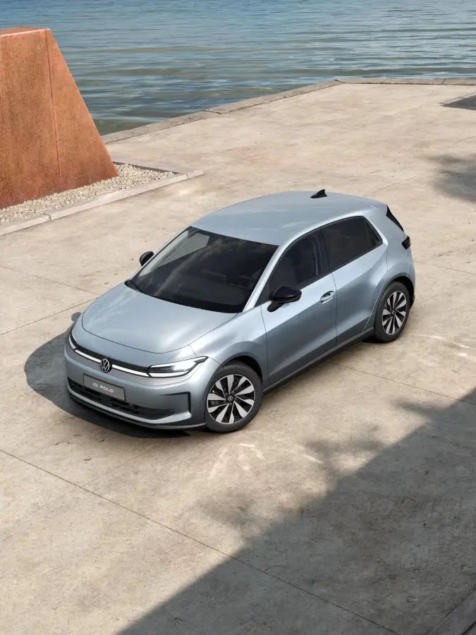 211pk Life First Edition 52 kWh | 17" Velgen | Stoelverwarming