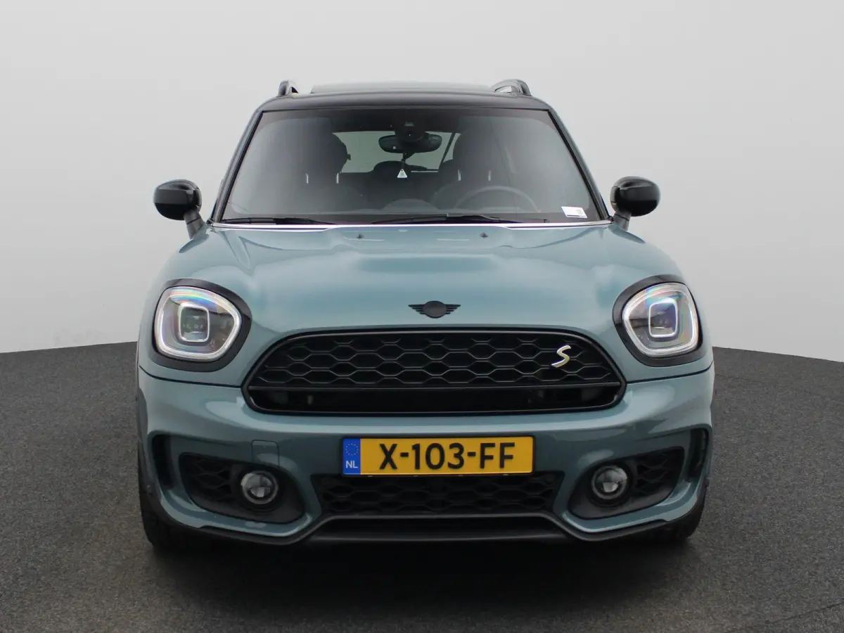 1.5 Cooper ALL4 John Cooper Works | Automaat | Apple Carplay / Android Auto | Camera | Parkeersensoren | Panoramadak |