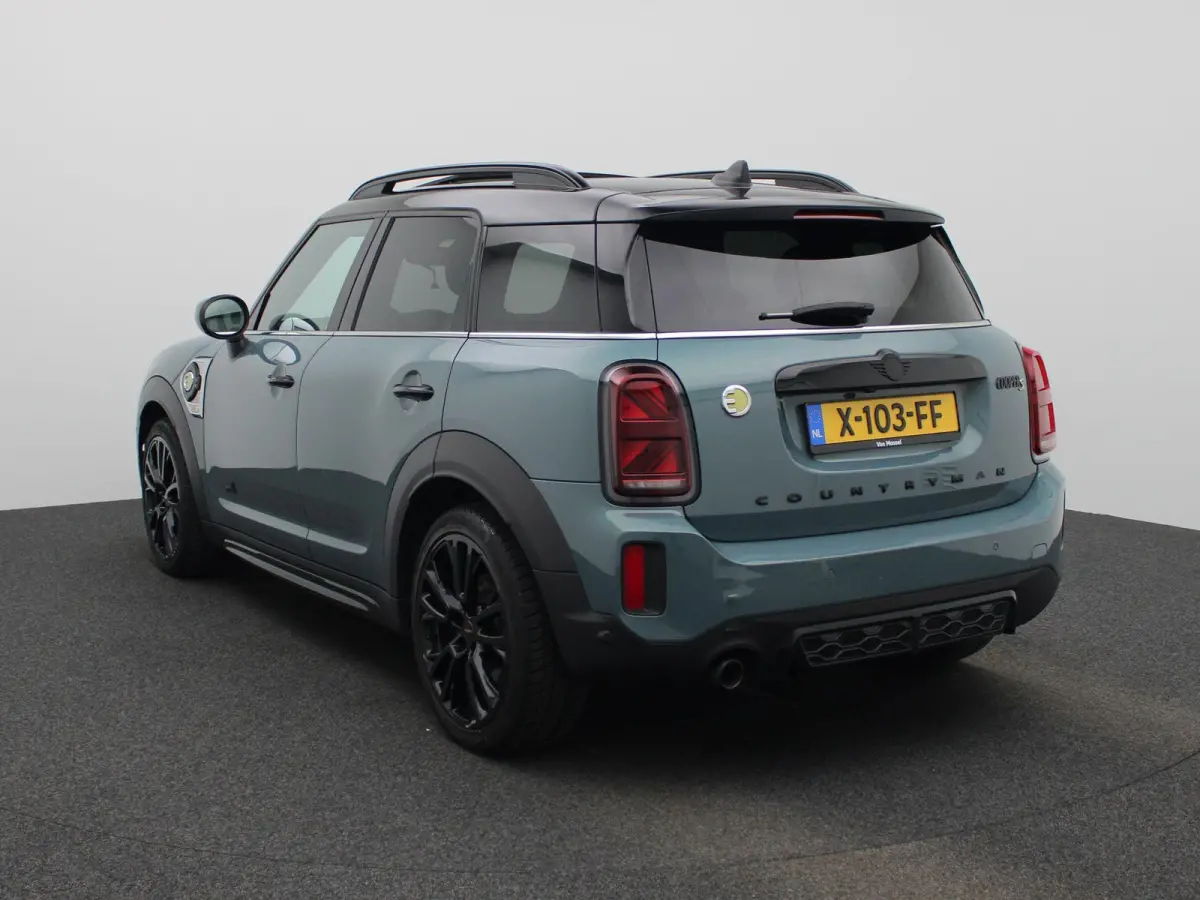 1.5 Cooper ALL4 John Cooper Works | Automaat | Apple Carplay / Android Auto | Camera | Parkeersensoren | Panoramadak |