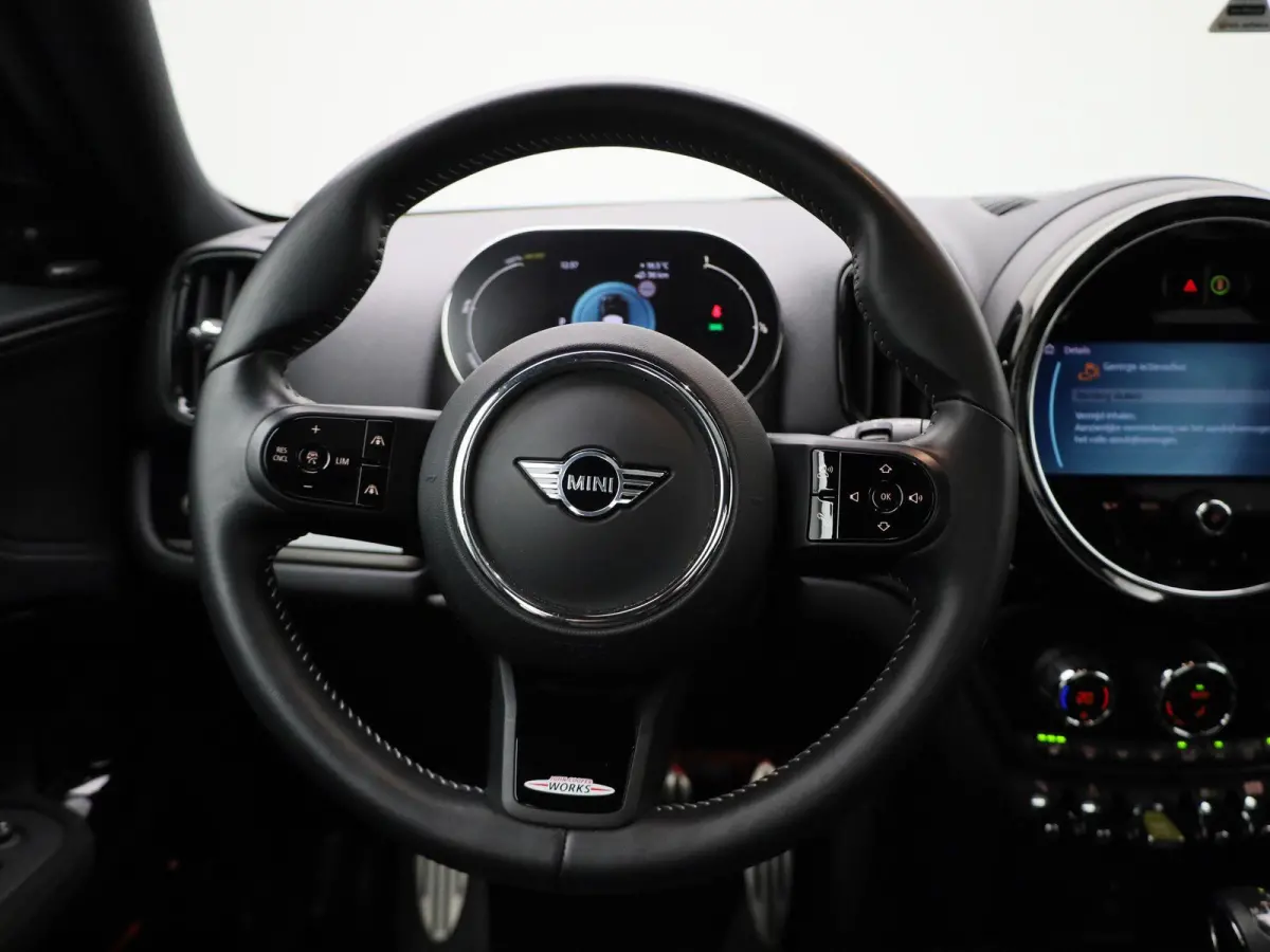 1.5 Cooper ALL4 John Cooper Works | Automaat | Apple Carplay / Android Auto | Camera | Parkeersensoren | Panoramadak |