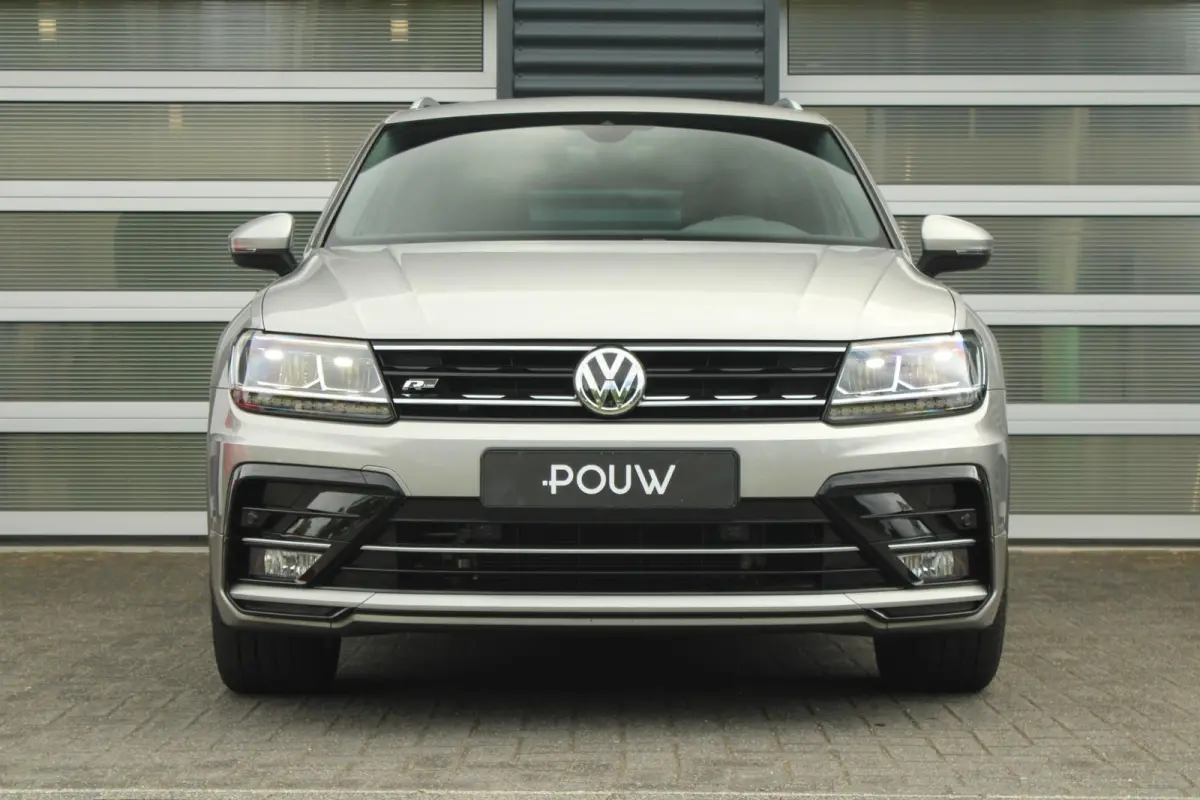 1.5 TSI 150pk DSG Highline Business R | Trekhaak | Apple CarPlay & Android Auto| Elek. Achterklep
