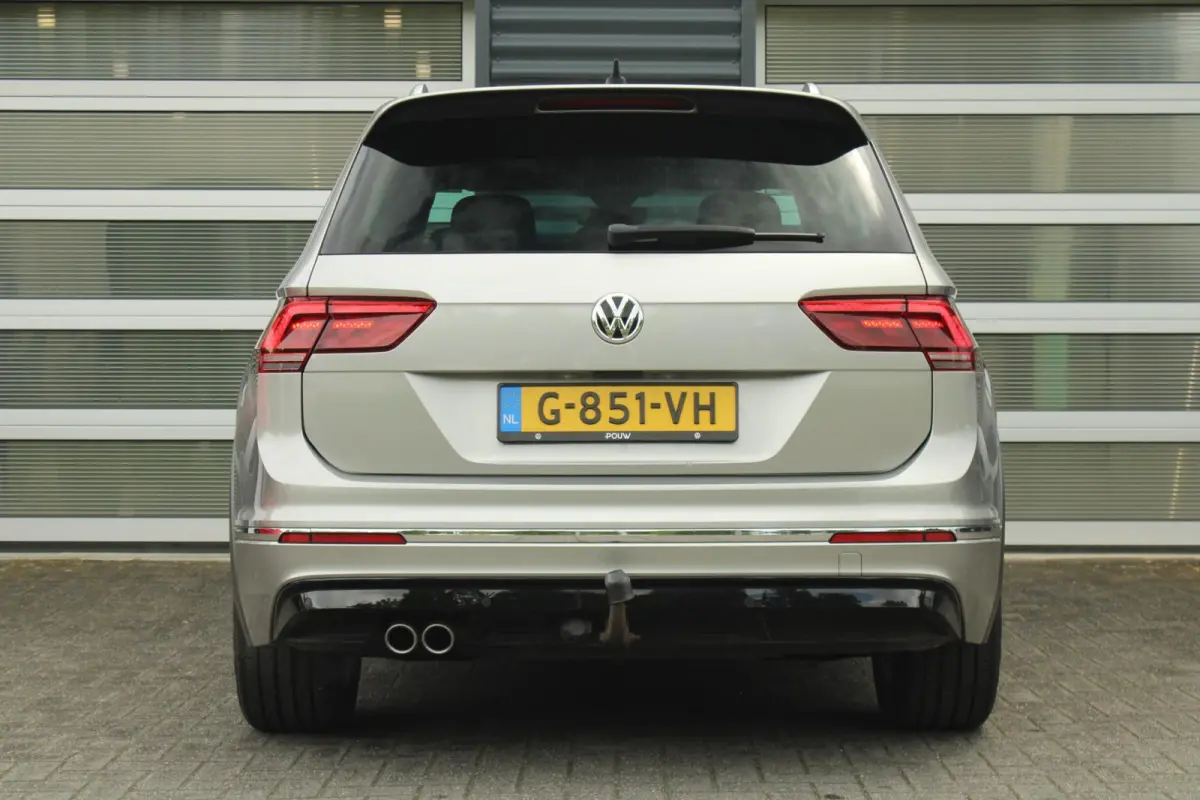 1.5 TSI 150pk DSG Highline Business R | Trekhaak | Apple CarPlay & Android Auto| Elek. Achterklep