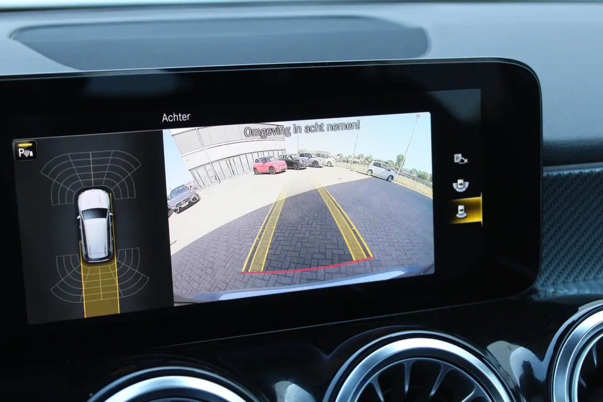 200 AMG/Pano/5 pers/Carplay/Night/Camera/Sfeer