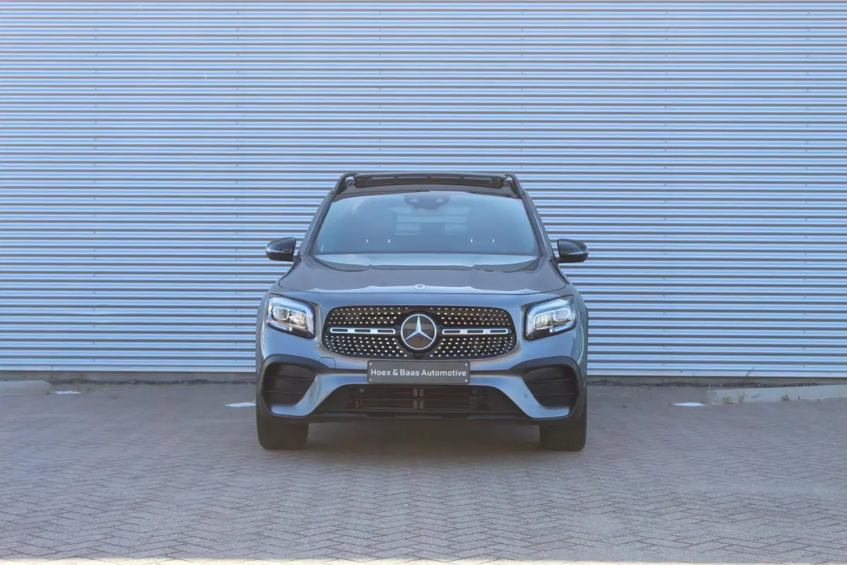 200 AMG/Pano/5 pers/Carplay/Night/Camera/Sfeer