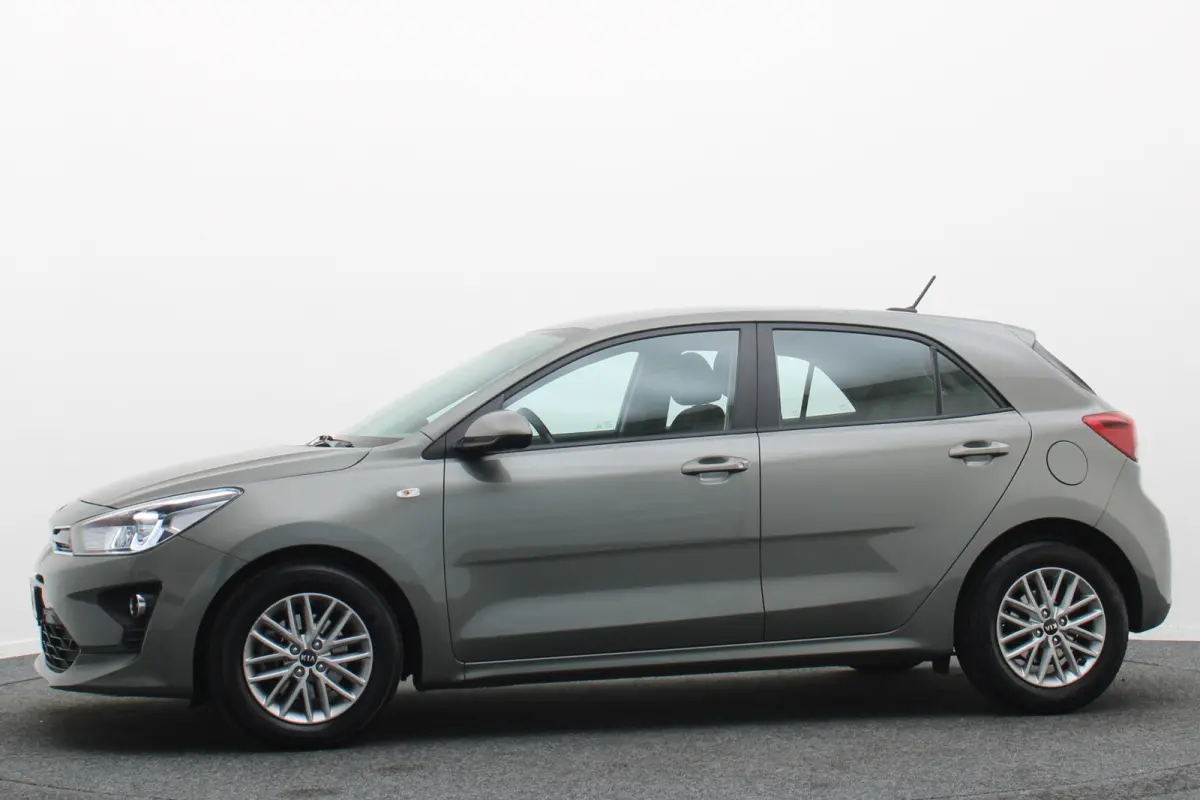 1.0 T-GDi MHEV DynamicLine Airco, Cruise, Apple Carplay, Camera, DAB, PDC, Elektrisch Pakket, 15''
