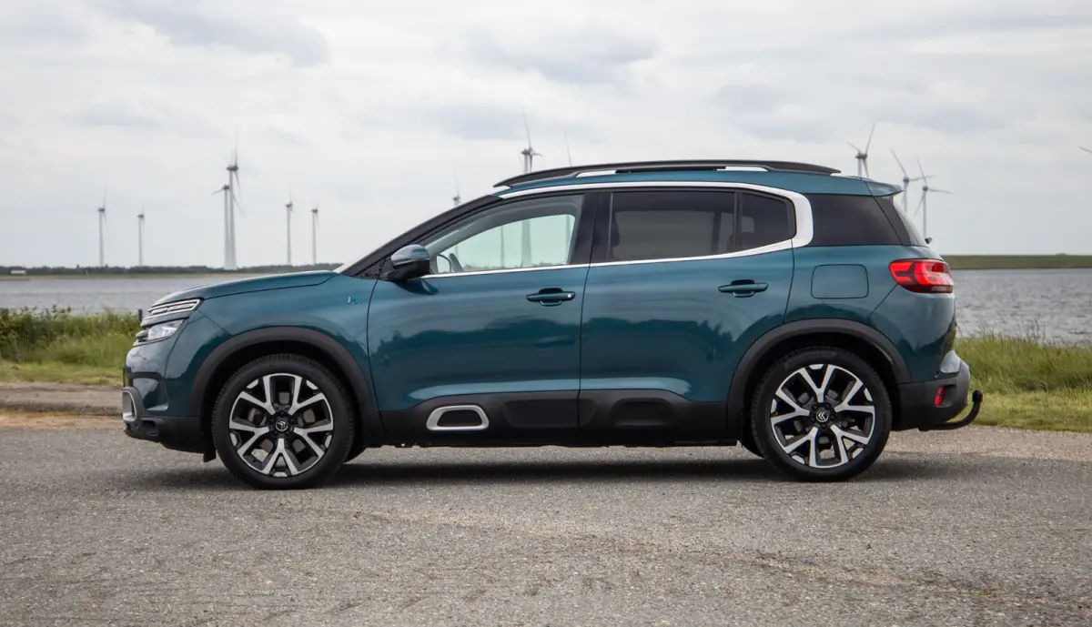 1.6 Plug-in Hybrid 225 Shine PANORAMA DAK / DEALER ONDERHOUDEN / LEER / MEMMORY / TREKHAAK / CAMERA