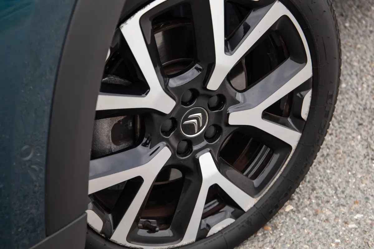 1.6 Plug-in Hybrid 225 Shine PANORAMA DAK / DEALER ONDERHOUDEN / LEER / MEMMORY / TREKHAAK / CAMERA