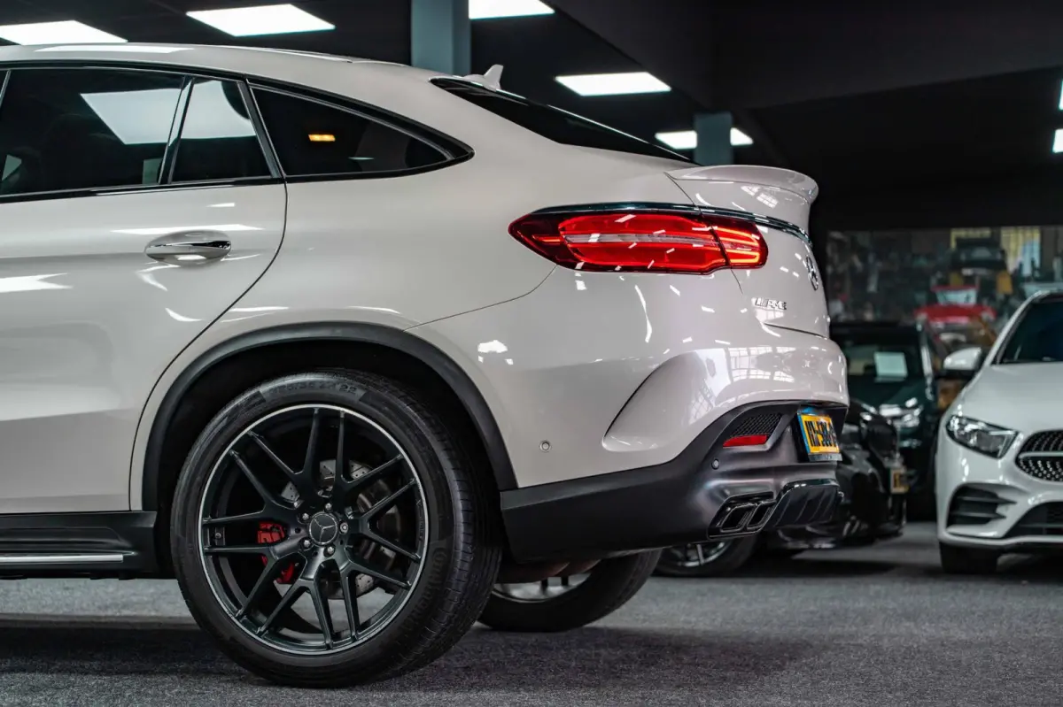 AMG 63 S 4MATIC |Pano|B&O|360