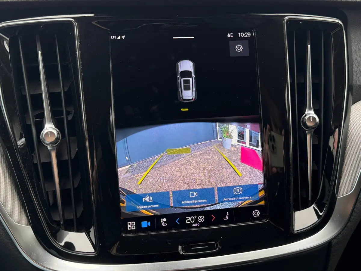 2.0 T6 Plug-in hybrid AWD Ultimate Dark Long Range | Trekhaak | 100% SOH | Leder + Memory | Winter Pack