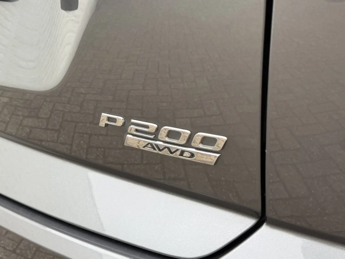 2.0 P200 AWD R-Dynamic Automaat Cruise Stoel/Stuur Verwarming Bluetooth Clima