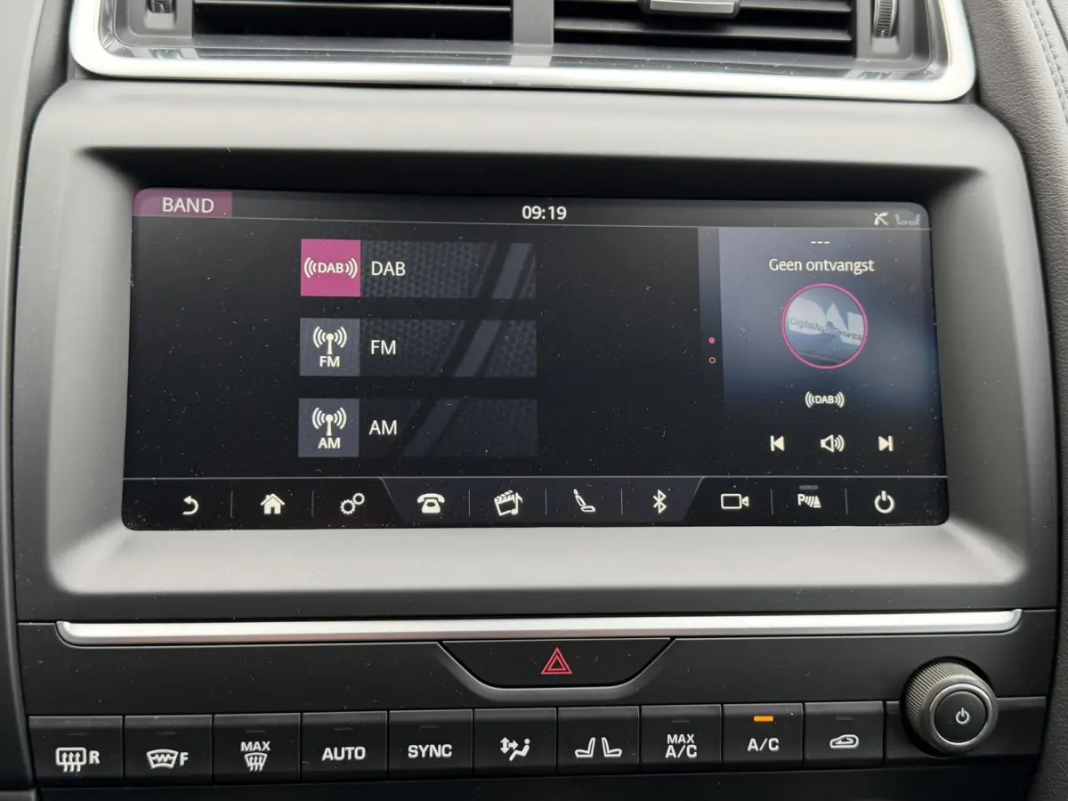 2.0 P200 AWD R-Dyn Automaat Carplay Cruise Stoel/Stuur Verwarming Bluetooth Clima