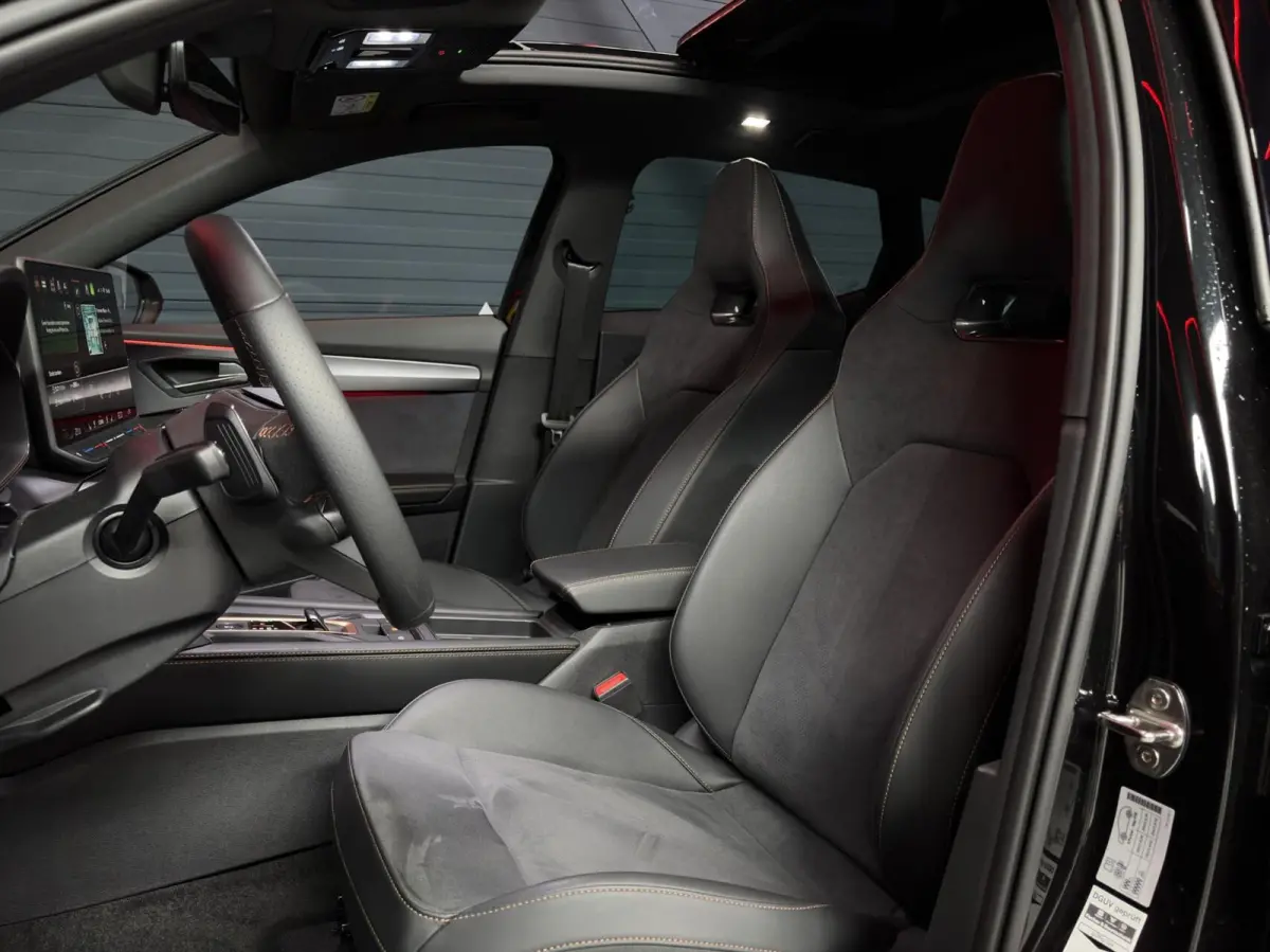 1.5 TSI e-Hybrid VZ Perf. |PANO|SENNH.|ACC|MEM.