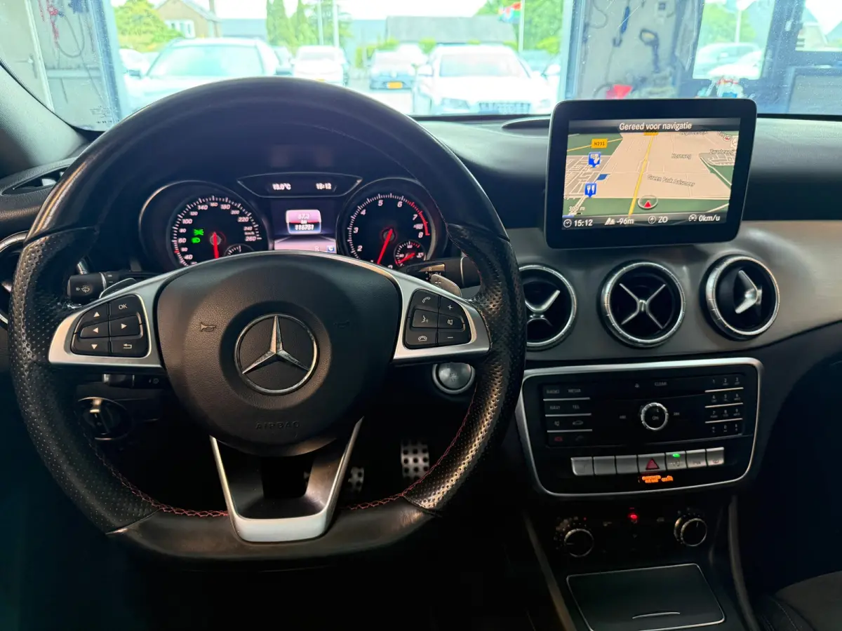 180 Business / AMG / NAVI / START-STOP / Inruil mog.