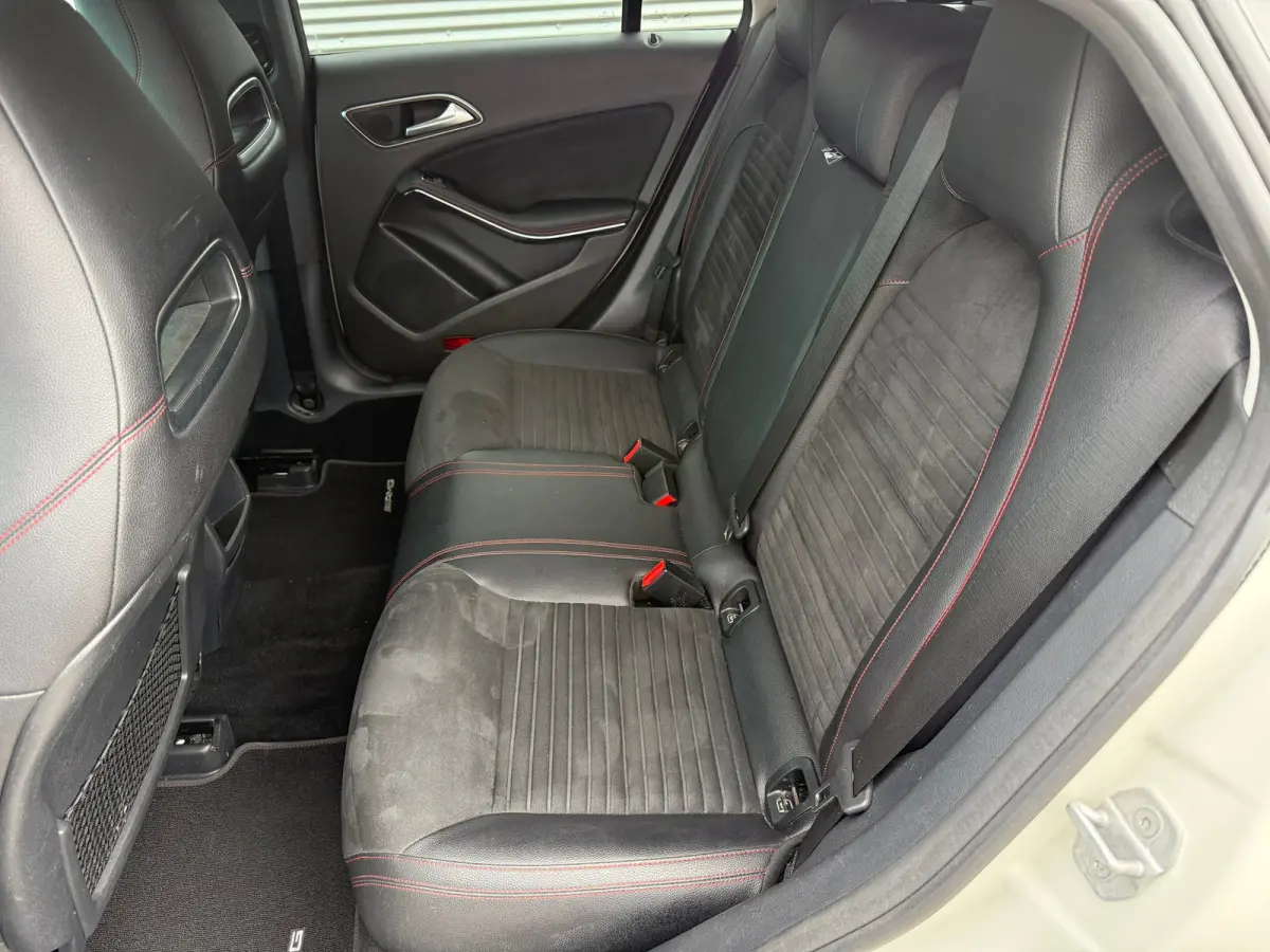 180 Business / AMG / NAVI / START-STOP / Inruil mog.