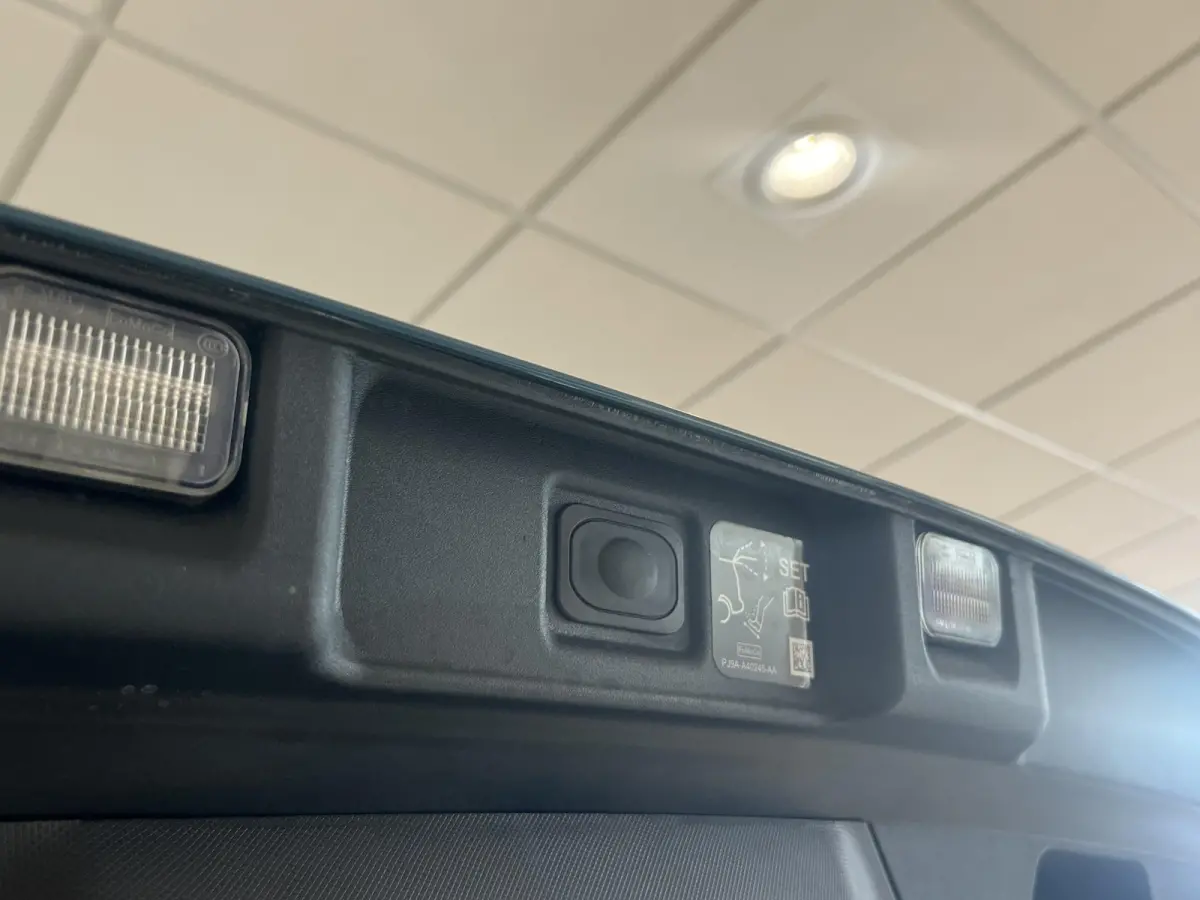 Extended Premium RWD 88 kWh | Voorraad! | €5000 Voordeel | Nieuwe kleur! | 360-Camera | Memory | B&O audio | Matrix-Led