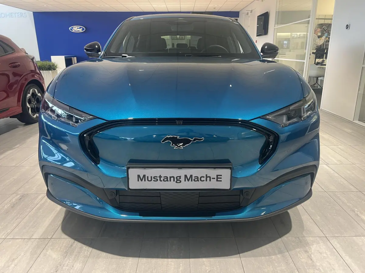 Extended Premium RWD 88 kWh | Voorraad! | €5000 Voordeel | Nieuwe kleur! | 360-Camera | Memory | B&O audio | Matrix-Led