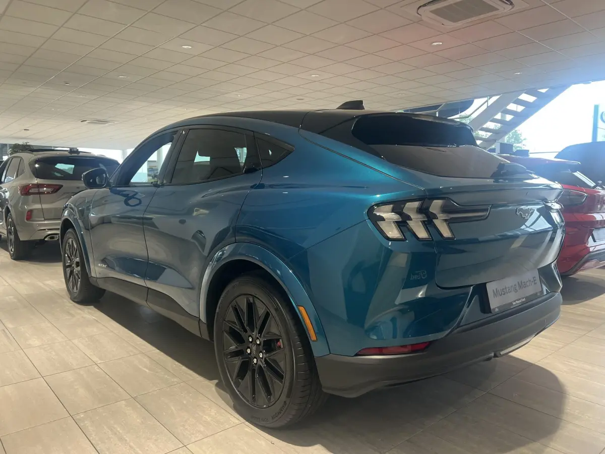 Extended Premium RWD 88 kWh | Voorraad! | €5000 Voordeel | Nieuwe kleur! | 360-Camera | Memory | B&O audio | Matrix-Led