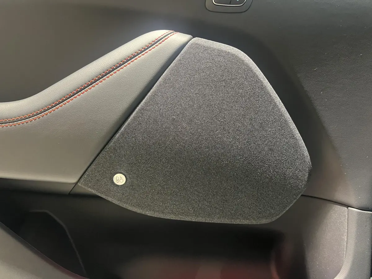 Extended Premium RWD 88 kWh | Voorraad! | €5000 Voordeel | Nieuwe kleur! | 360-Camera | Memory | B&O audio | Matrix-Led