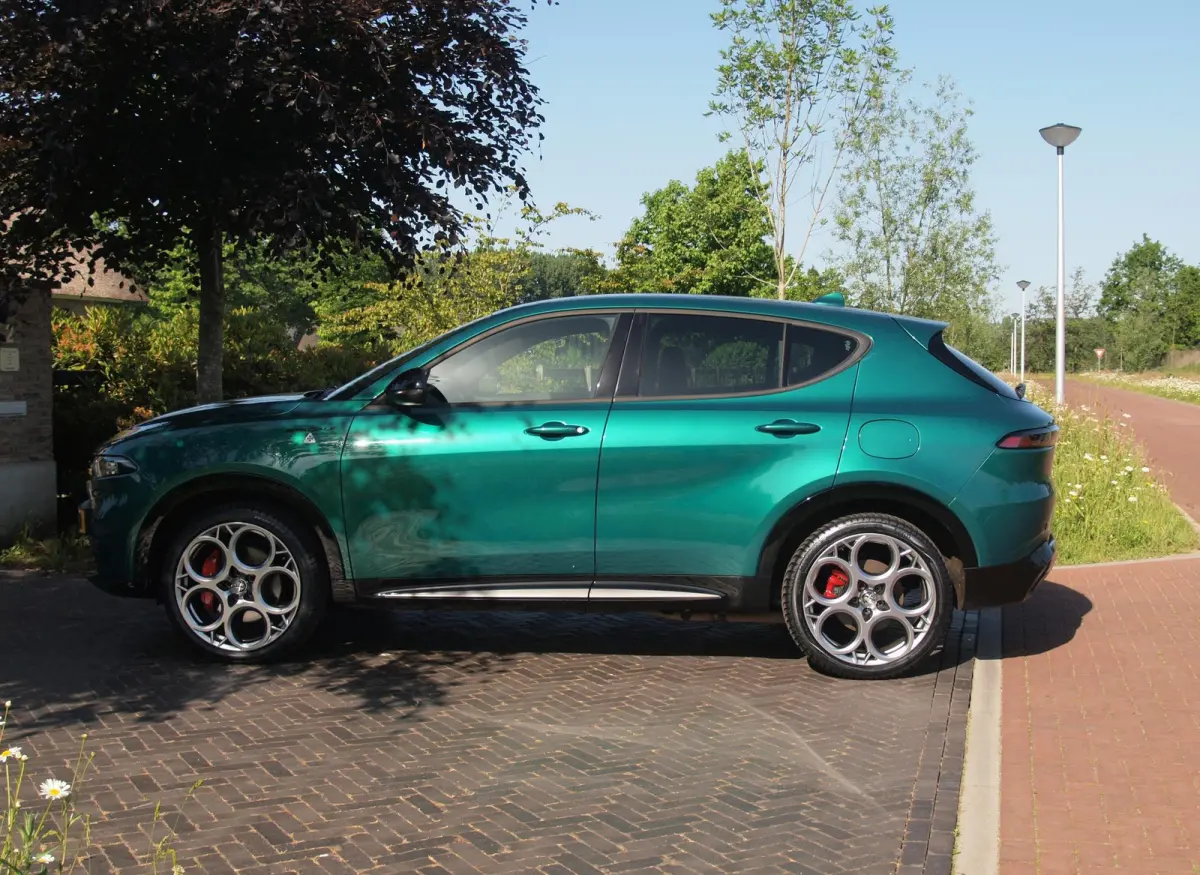1.3T PHEV Edizione Speciale | 280PK | Winterpakket | NL-Auto | Camera |
