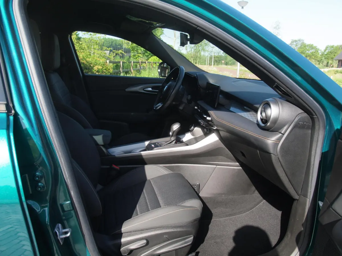 1.3T PHEV Edizione Speciale | 280PK | Winterpakket | NL-Auto | Camera |