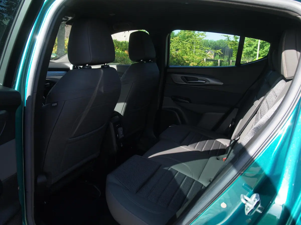 1.3T PHEV Edizione Speciale | 280PK | Winterpakket | NL-Auto | Camera |