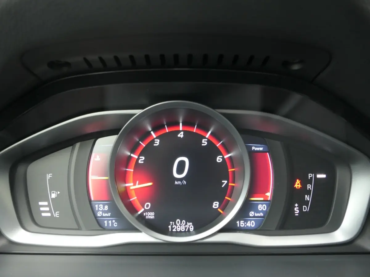 T4 AUT Polar Navi / Xenon / Trekhaak / Bluetooth