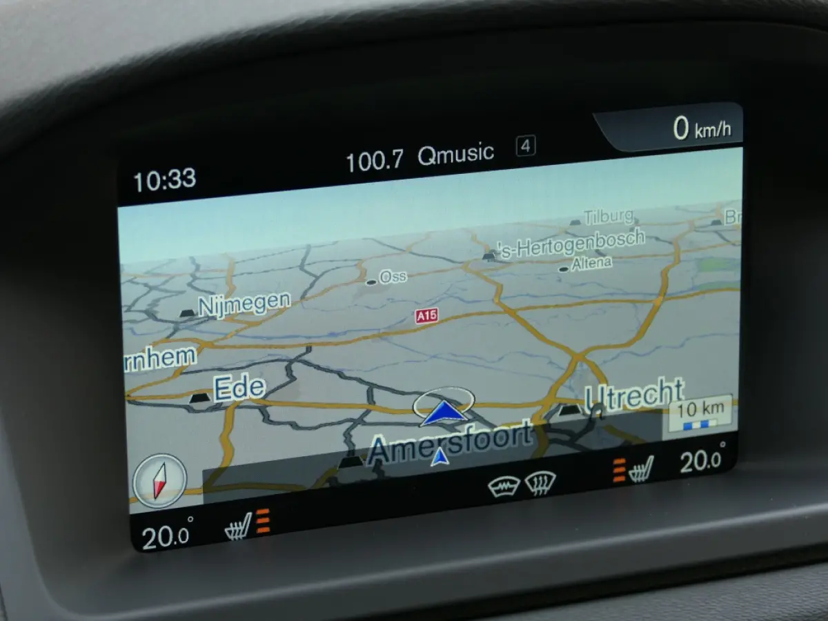 T4 AUT Polar Navi / Xenon / Trekhaak / Bluetooth