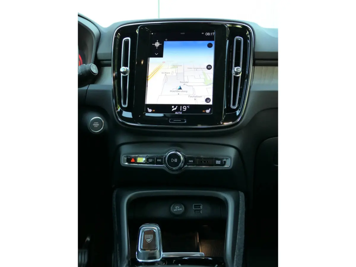T3 AUT Inscription 12MND garantie / Harman Kardon / Camera / App